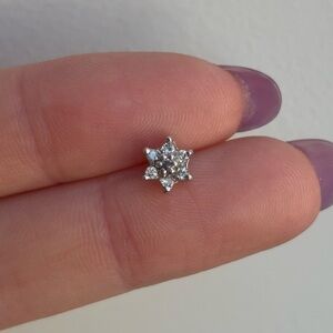 10k Diamond Flower Stud Single White Gold Earring